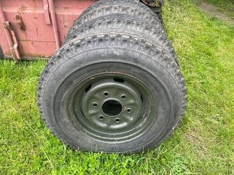 Pneu 7.50-16 - 1