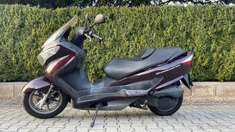 Suzuki Burgman 200