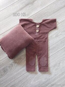 newborn oblečení