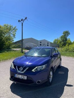 Nissan Qashqai 1.2 benzín