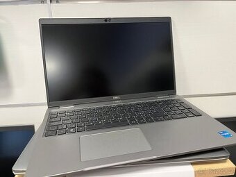 ✨Dell Latitude 5520✨