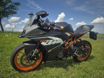 KTM RC 125 r. 2015 ABS, původ ČR
