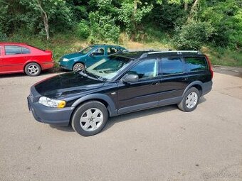 Volvo XC70 Cross Country 2.4D5, 4x4, rok 2005....