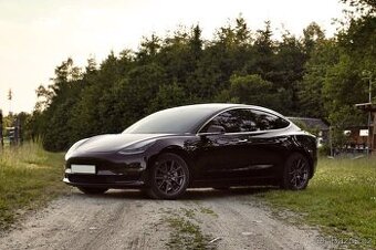 TESLA Model 3 Long Range, DPH