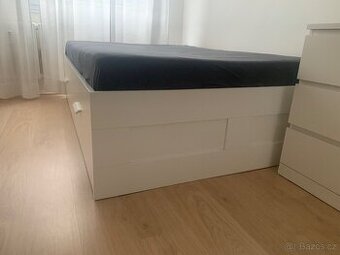 Postel IKEA BRIMNES