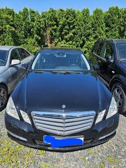 Mercedes e na splátky bez nahlížení do registru