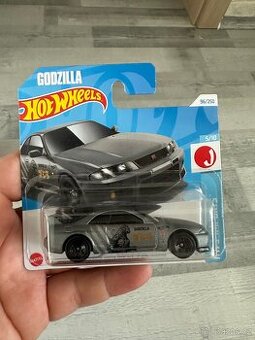 Hot wheels skyline r33 godzila