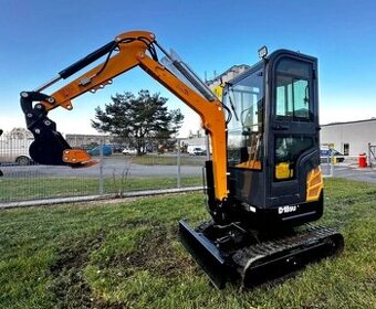 minibagr, bagr s kabinou, kabinový bagr, motor Kubota