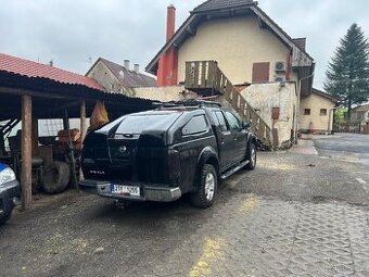 Hardtop nissan navara d40