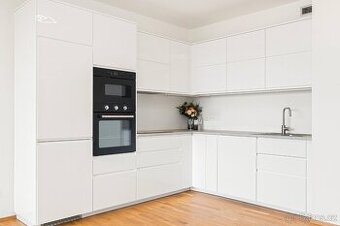 Pronájem Bytu 2+kk Praha Belárie Praha 4 Mezi vodami