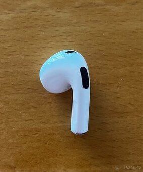 Apple AirPods 3. generace - levé sluchátko