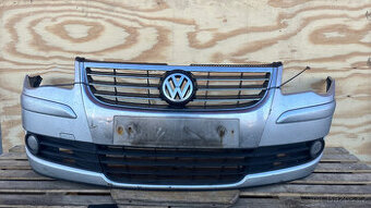 74. PŘEDNÍ NÁRAZNÍK VW TOURAN 1T2