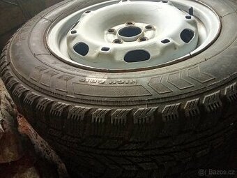 Zimní pneu 165/70/14 nové ,fabia