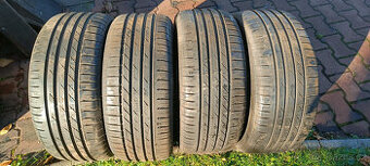 Letní pneu Nokian 215/45/R16 90V DOT 2019