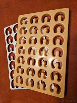 Forma_cukroví_rohlíčky