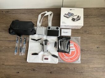 DJI Mini 3 Fly More Combo