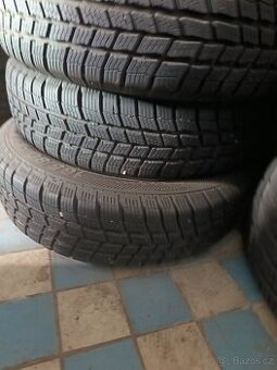 Zimní pneu 165/80 R 14 vzorek 90 %.
