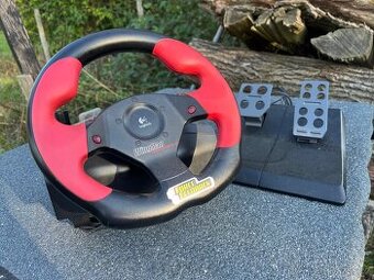 Volant k pc Logitech wingman formula force gp