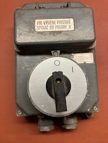 Vypínač, vačkový spínač 380V, 500 V - S25V J01