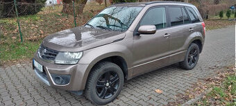 Suzuki Grand Vitara 2.4 benzín