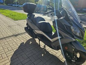 Kymco new Downtown 125i ABS