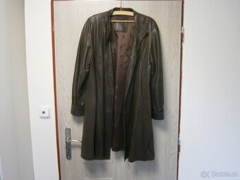 2 x kožené dámské paleto ,pravá kůže  číst článek