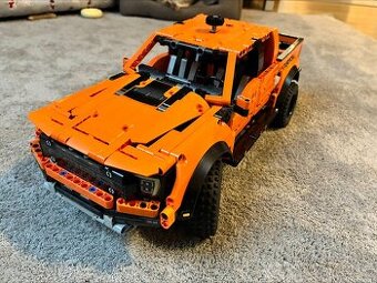 Hračky - Lego, Bruder a jiné