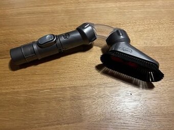 Zalomený kartáč na hrany pro vysavač Dyson