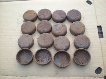 Čepička kovová na plotový sloupek