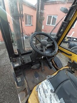 prodám vysokozdvižný vozík - 1