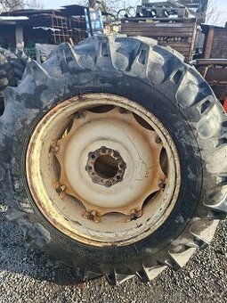 Zetor zadni kola 16,9-34