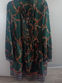 Nové (nenošené) dámské šaty Zn Zara Basic vel XXL