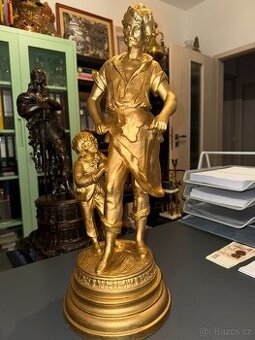 Velká socha plastika rolníka s chlapcem