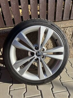 Letní Alu kola Škoda Octavia, R18 225/40