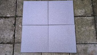 Dlažba šedá 30x30 cm, 38 ks, 3,42 m2
