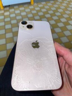 iPhone 13 na náhradní díly spíše