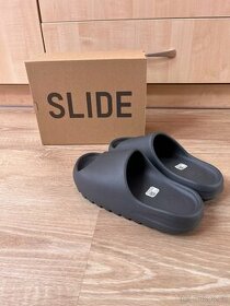 Adidas Yeezy Slides 44 2/3 Granite - 1