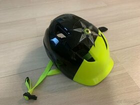 Cyklisticka dětská helma z Decathlonu vel. XS