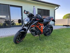 KTM 1290 Super Duke R 127kW