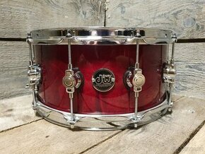 snare DW Performance 14x6,5 Cherry stain