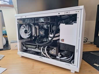 Kompaktní MAtx pc s RX 7800 XT - 1