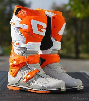 Gaerne sg22, 43, orange limited, nové