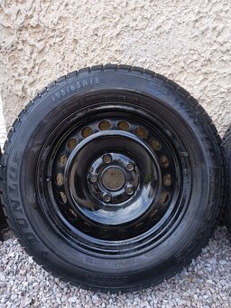Kola Dunlop 195/65 R 15.Disk 6JX-15 H2