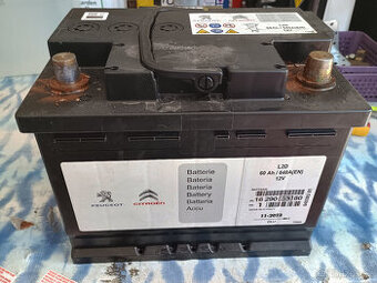 Prodám autobaterii OEM Peugeot, Citroen 60 Ah 640A