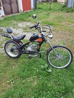 Kolo s přídavným motorem Chopper