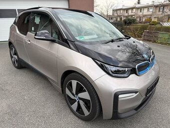 BMW i3 120Ah 2021 NAVI PROFI, KEYLESS, ADAPT TEMPOMAT a LED