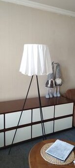 Stojací lampa nová