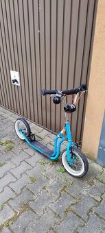 Prodávám koloběžku Yedoo Hurvínek, menší velikost