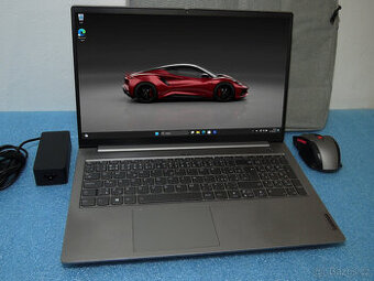 Lenovo ThinkBook 15 G2 15.6"IPS Core i7-1165G7 16GB 512GB