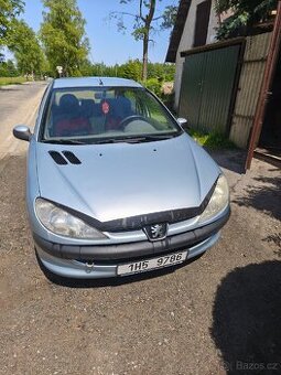Peugeot 206 1.1